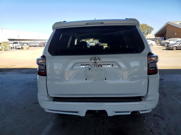 2022 TOYOTA 4RUNNER TRD Sport — DIRR