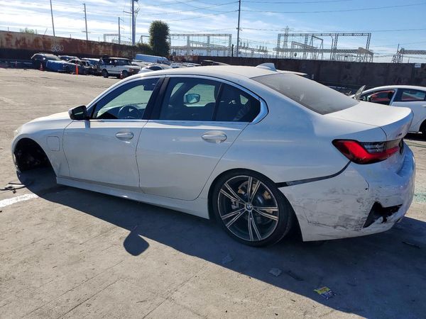 2021 BMW 330XE