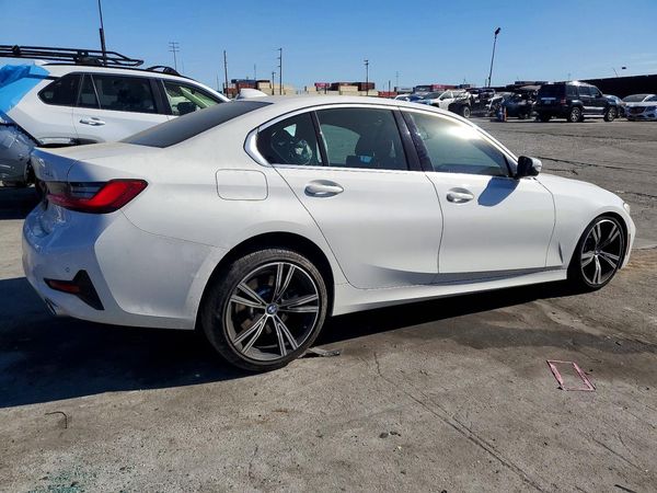 2021 BMW 330XE