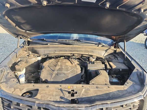 2021 KIA TELLURIDE EX — Engine bay