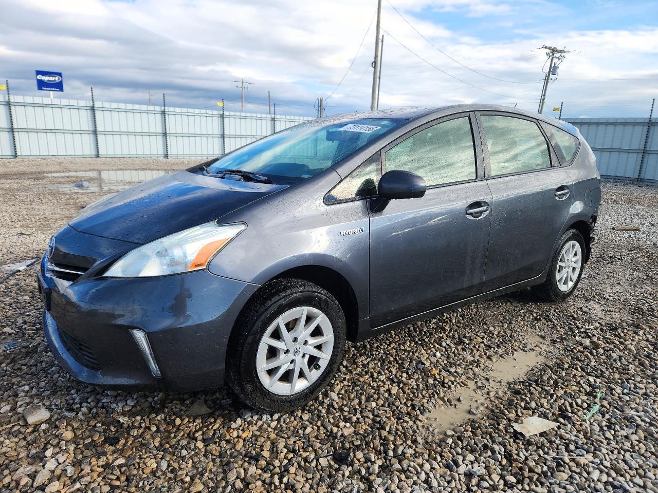 2012 TOYOTA PRIUS — Front 3/4