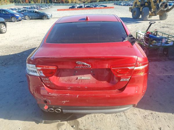 2017 JAGUAR XE Premium — DIRR
