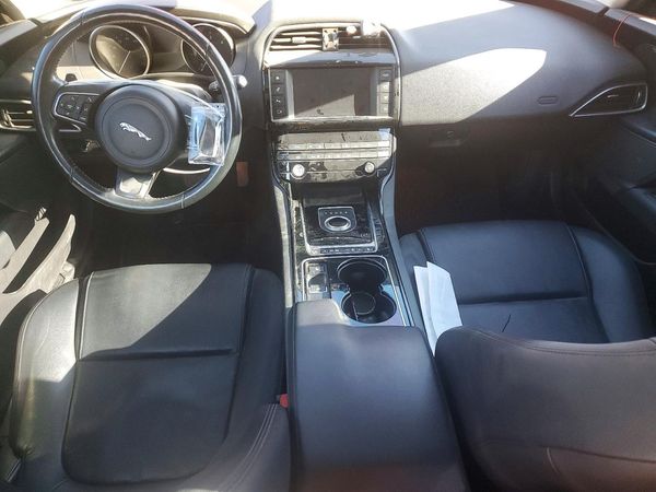 2017 JAGUAR XE Premium — CKPT
