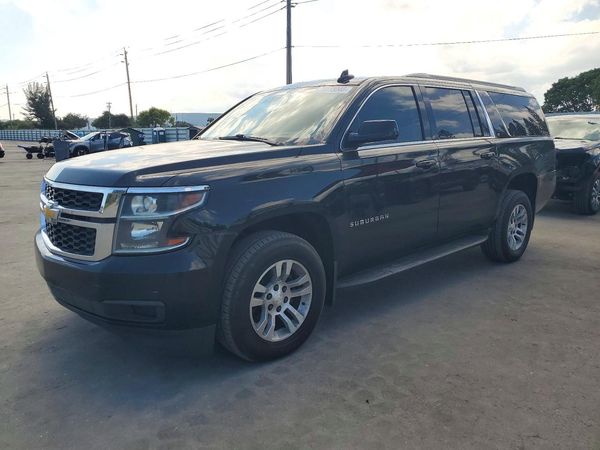 2019 CHEVROLET SUBURBAN LT — Front 3/4