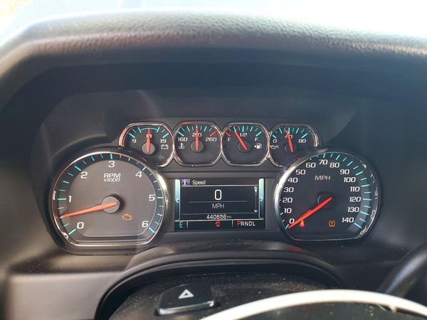 2019 CHEVROLET SUBURBAN LT — ODOM