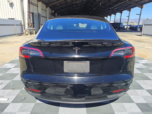 2022 TESLA MODEL 3 — DIRR