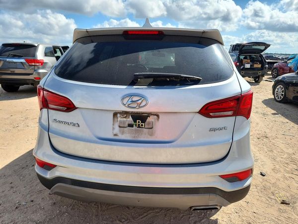 2017 HYUNDAI SANTA FE Base — DIRR