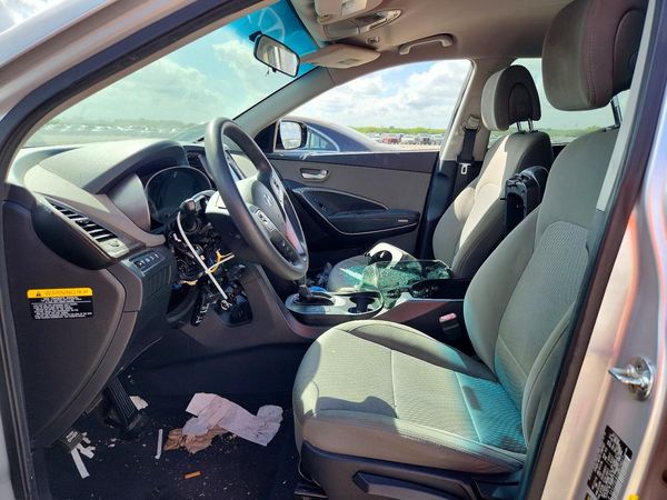 2017 HYUNDAI SANTA FE Base — DENT