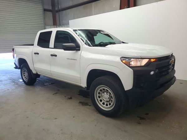 2024 CHEVROLET COLORADO Work Truck — Passenger 3/4