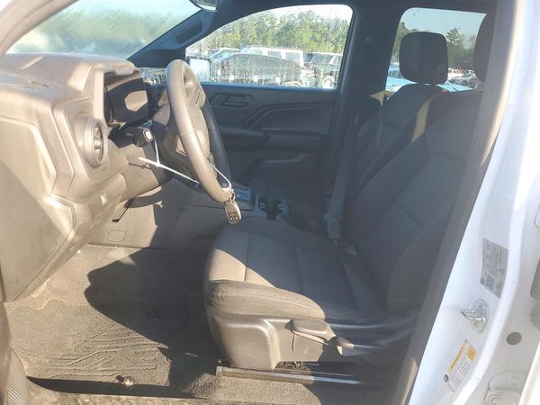 2024 CHEVROLET COLORADO Work Truck — DENT