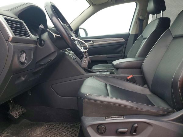 2018 VOLKSWAGEN ATLAS SEL — DENT