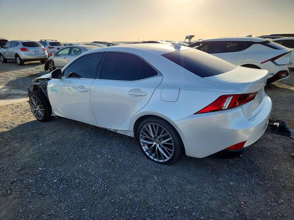 2016 LEXUS IS 200t — DSRA