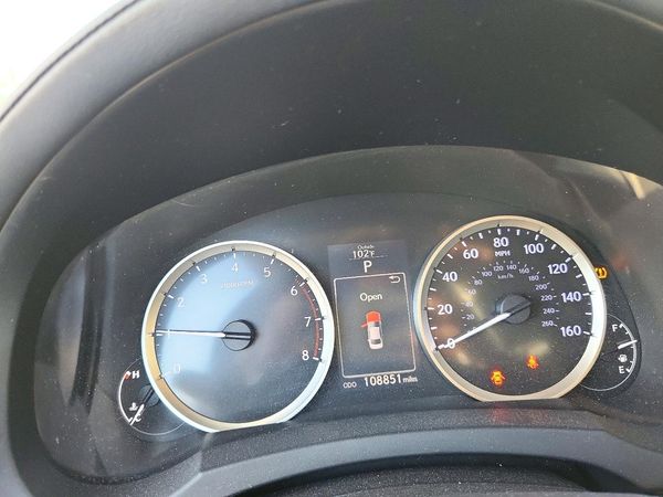 2016 LEXUS IS 200t — ODOM
