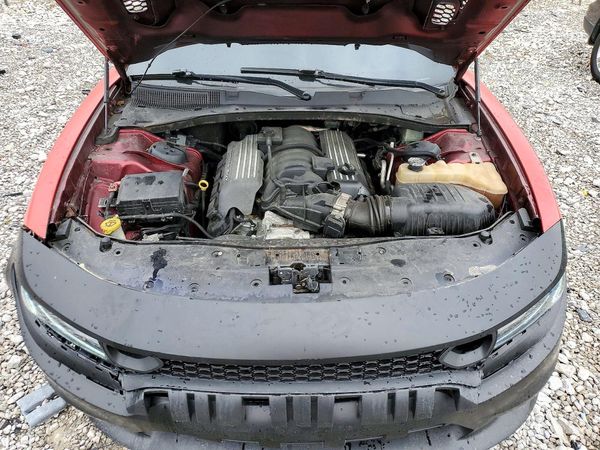 2020 DODGE CHARGER Scat Pack — Engine bay
