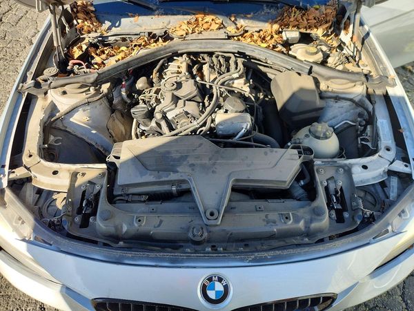 2014 BMW 328 — Engine bay