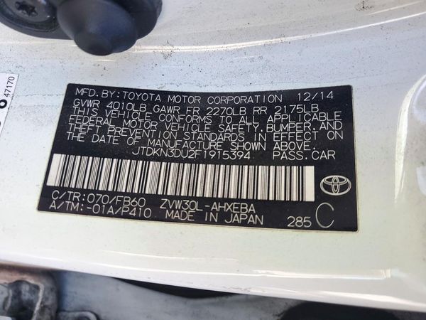2015 TOYOTA PRIUS — VINS