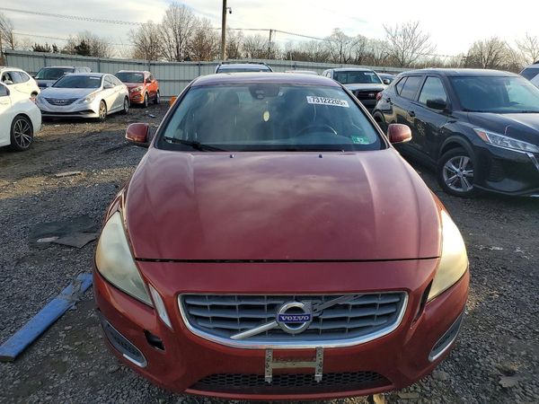 2012 VOLVO S60