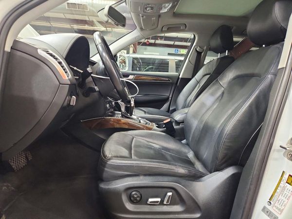 2015 AUDI Q5 S Line Premium Plus — DENT