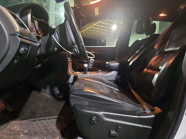 2015 JEEP GRAND CHEROKEE Limited — DENT