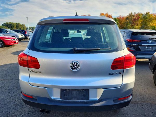 2017 VOLKSWAGEN TIGUAN — DIRR
