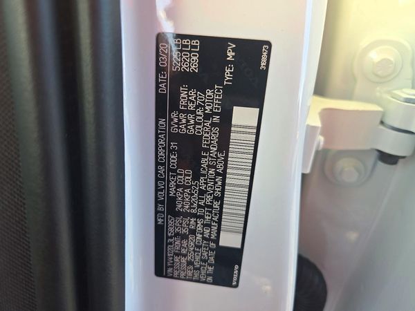 2020 VOLVO XC60 Inscription — VINS