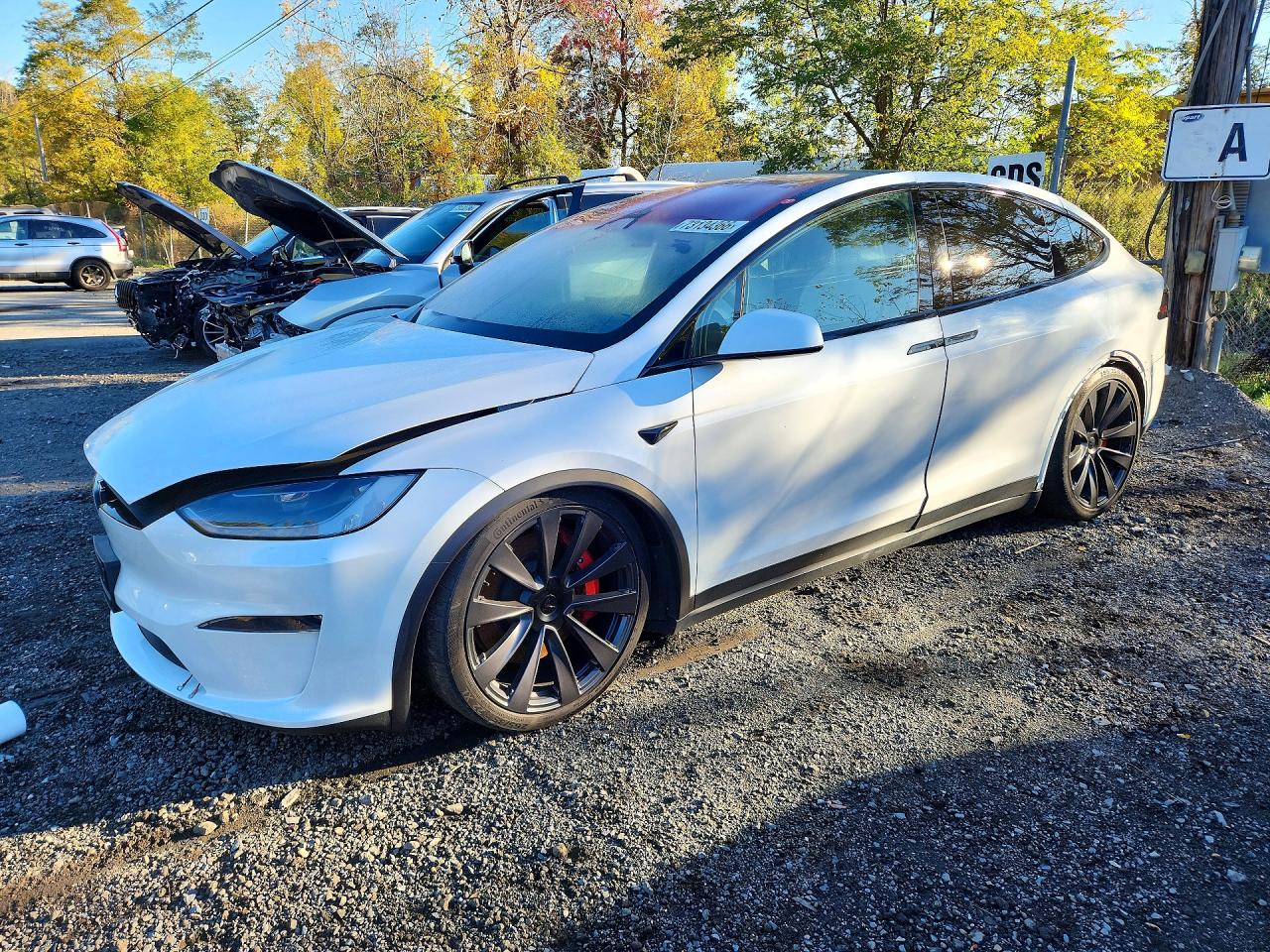 2024 TESLA MODEL X — Front 3/4