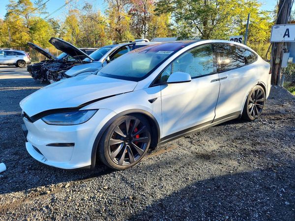 2024 TESLA MODEL X — DSFA — Front 3/4