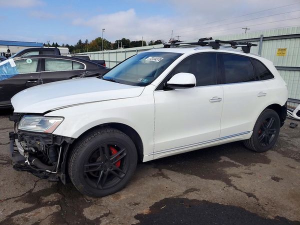 2017 AUDI Q5 quattro Premium — Front 3/4