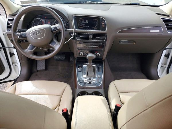 2017 AUDI Q5 quattro Premium — CKPT