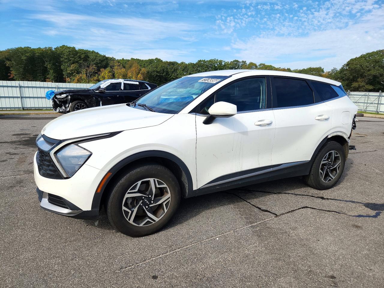 2023 KIA SPORTAGE LX — Front 3/4