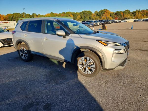 2023 NISSAN ROGUE SV — Passenger 3/4