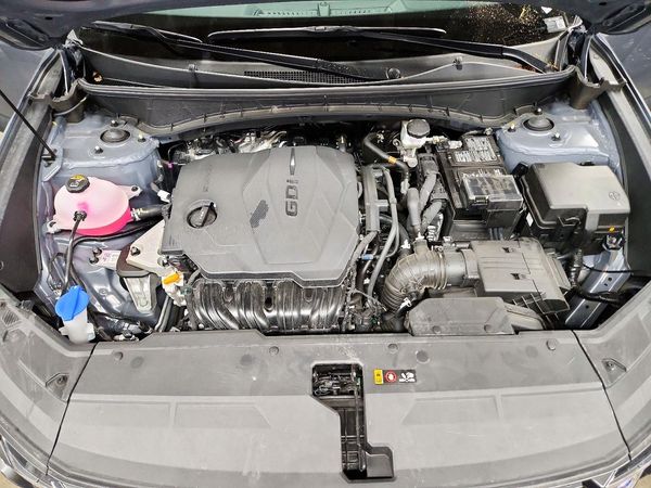 2026 HYUNDAI TUCSON SEL, SEL Plus — Engine bay