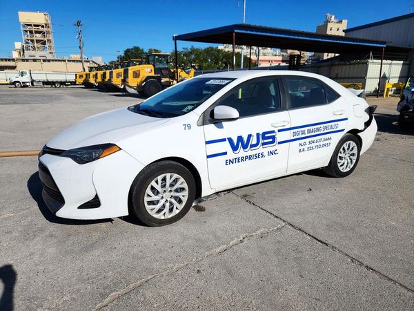 2019 TOYOTA COROLLA L/LE/SE/XLE/XSE — Front 3/4