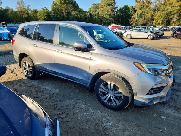 2017 HONDA PILOT EXL — Passenger 3/4