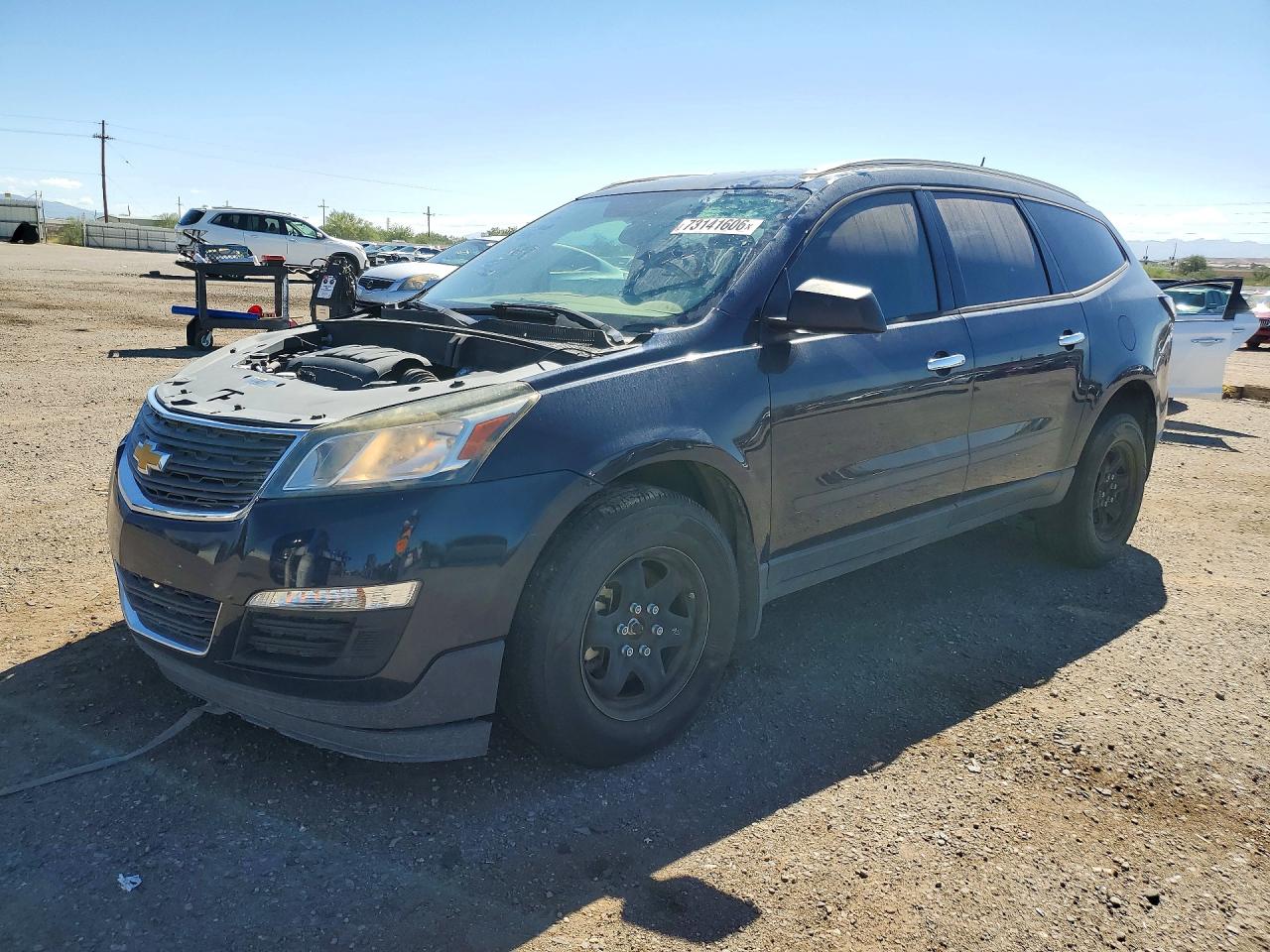 2015 CHEVROLET TRAVERSE LS — Front 3/4
