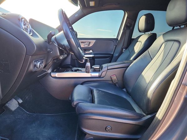 2021 MERCEDES-BENZ GLB