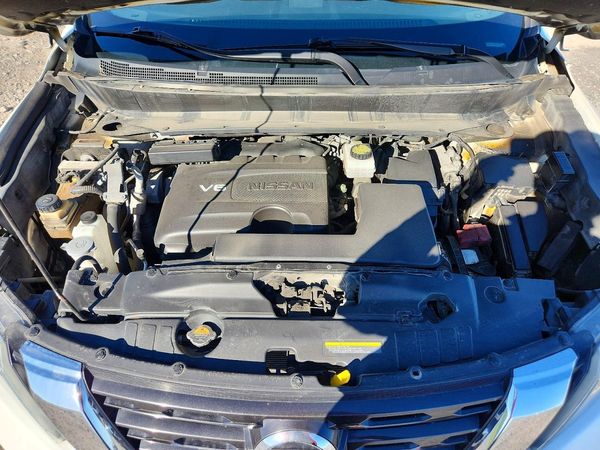 2018 NISSAN PATHFINDER — Engine bay