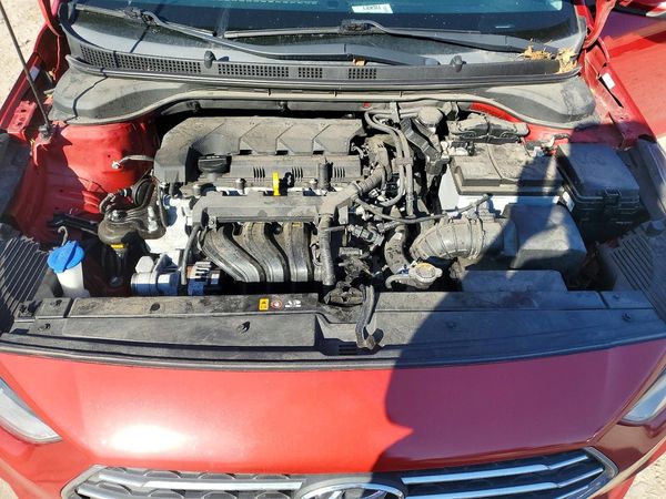 2022 HYUNDAI ACCENT SE, SEL — Engine bay