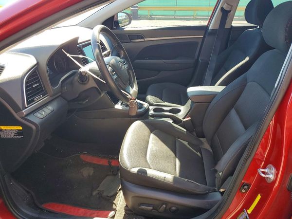 2017 HYUNDAI ELANTRA — DENT