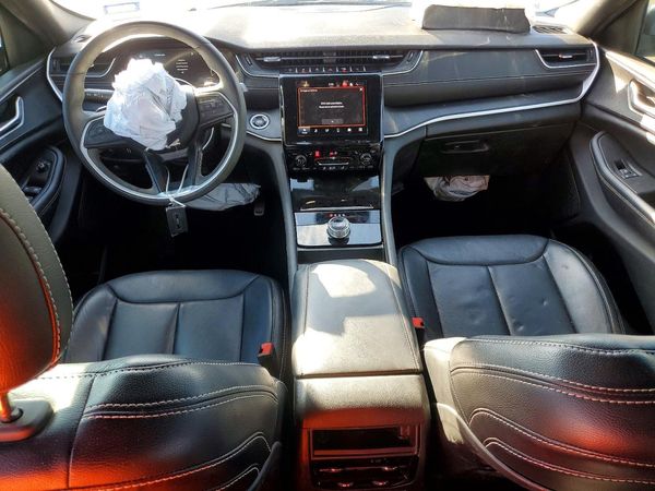 2024 JEEP GRAND CHEROKEE Laredo — CKPT