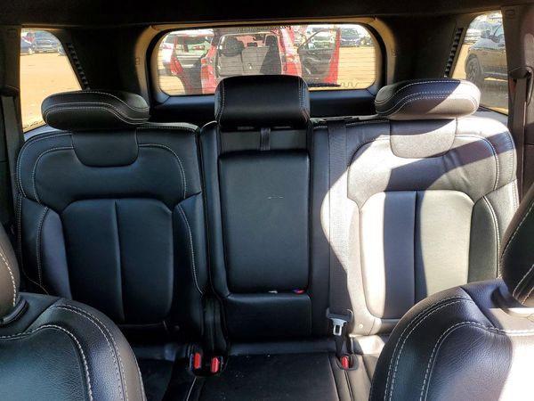 2024 JEEP GRAND CHEROKEE Laredo — SUVN