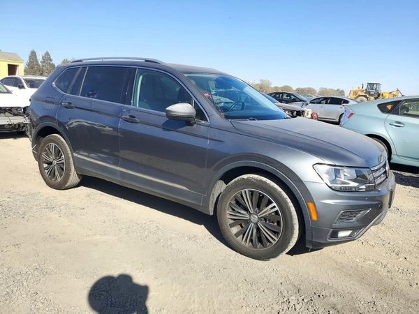 2018 VOLKSWAGEN TIGUAN SE, SEL — Passenger 3/4