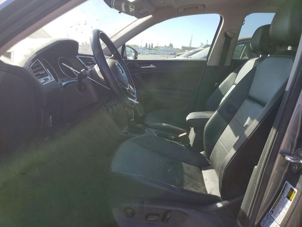 2018 VOLKSWAGEN TIGUAN SE, SEL — DENT