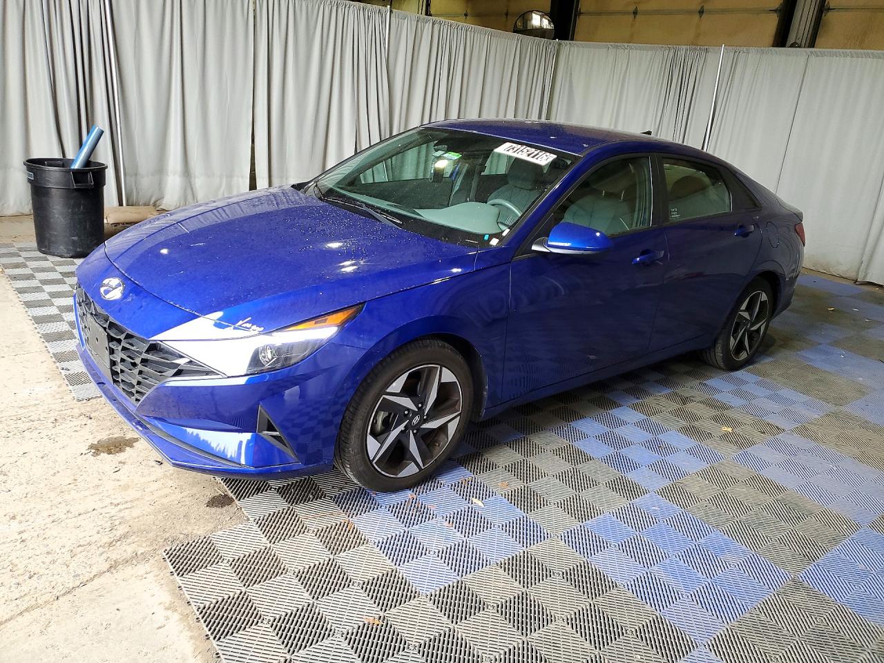 2023 HYUNDAI ELANTRA SEL — Front 3/4