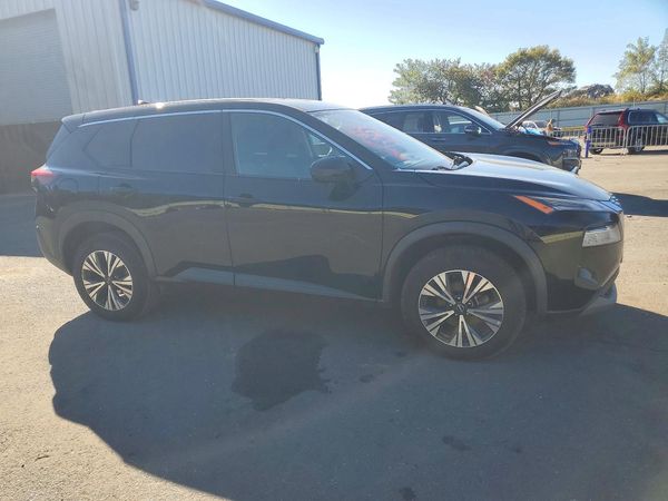 2023 NISSAN ROGUE SV — Passenger 3/4