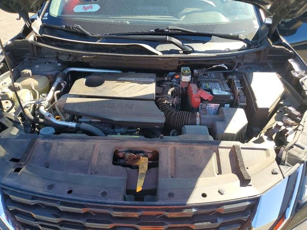 2023 NISSAN ROGUE SV — Engine bay