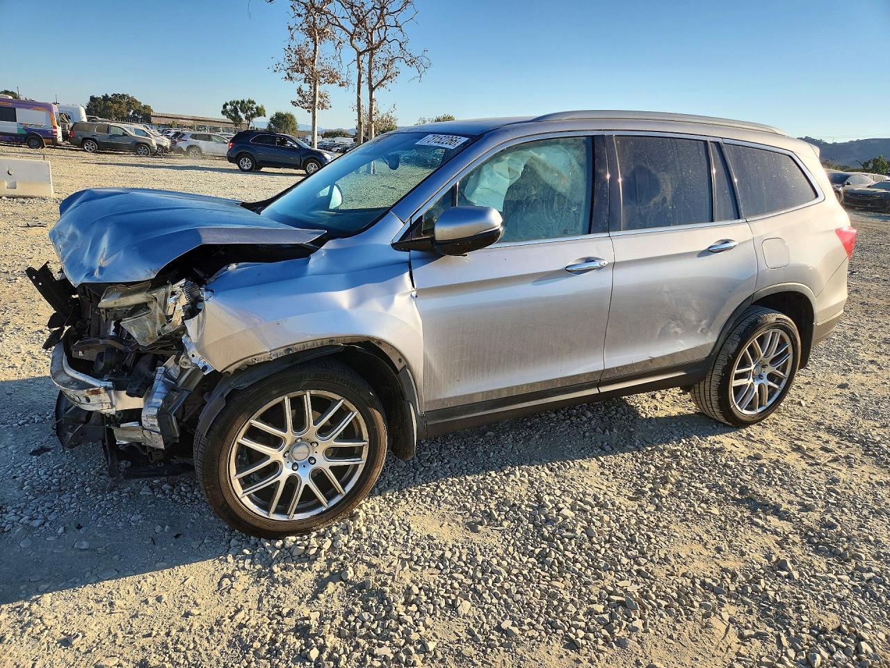 2017 HONDA PILOT TOURING — Front 3/4