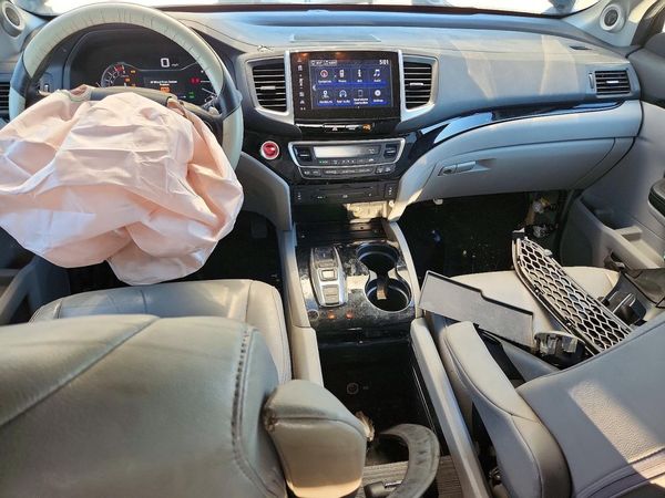 2017 HONDA PILOT TOURING — CKPT