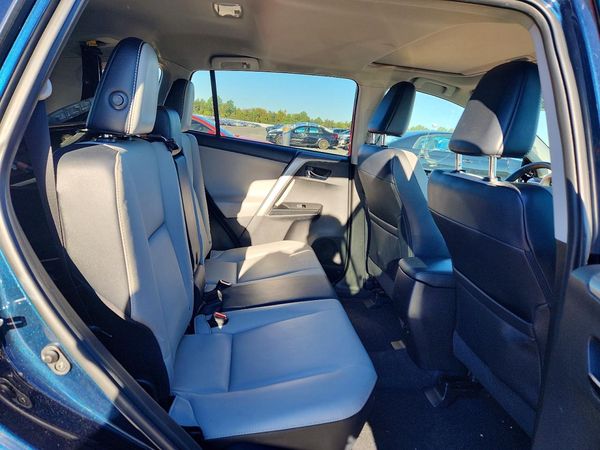 2017 TOYOTA RAV4 Ltd/SE Platinum — PSRS