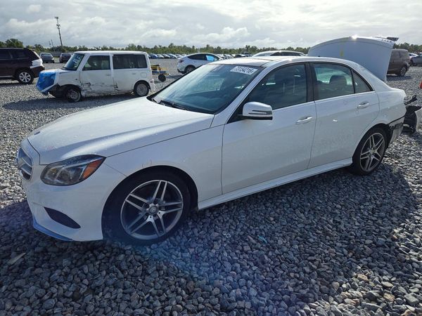 2015 MERCEDES-BENZ E E400 — Front 3/4